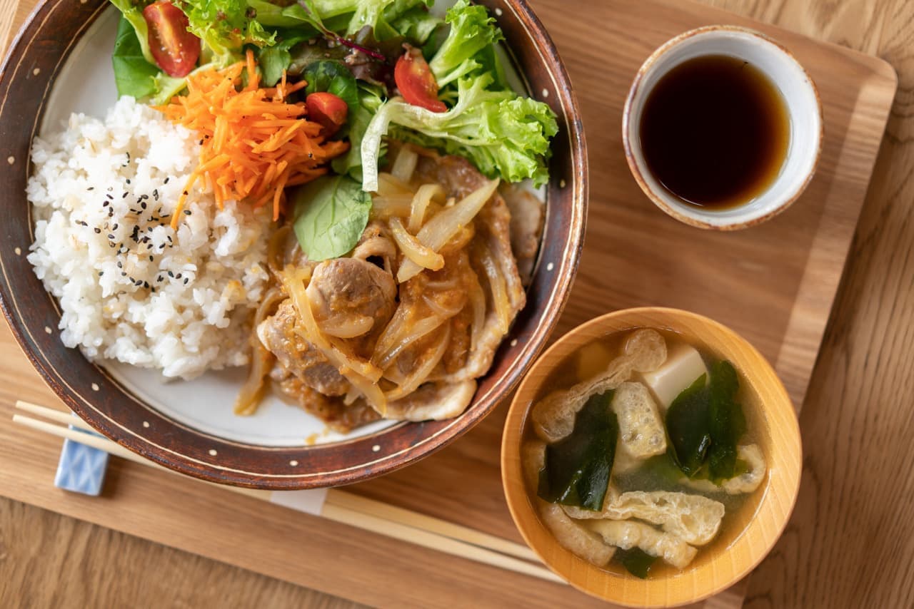 mamemaru+喜酔純米豚の生姜焼きプレート